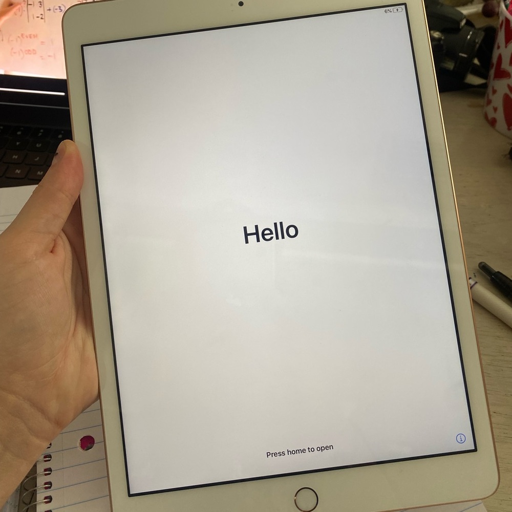 Rose gold iPad model A2197 (7th generation)